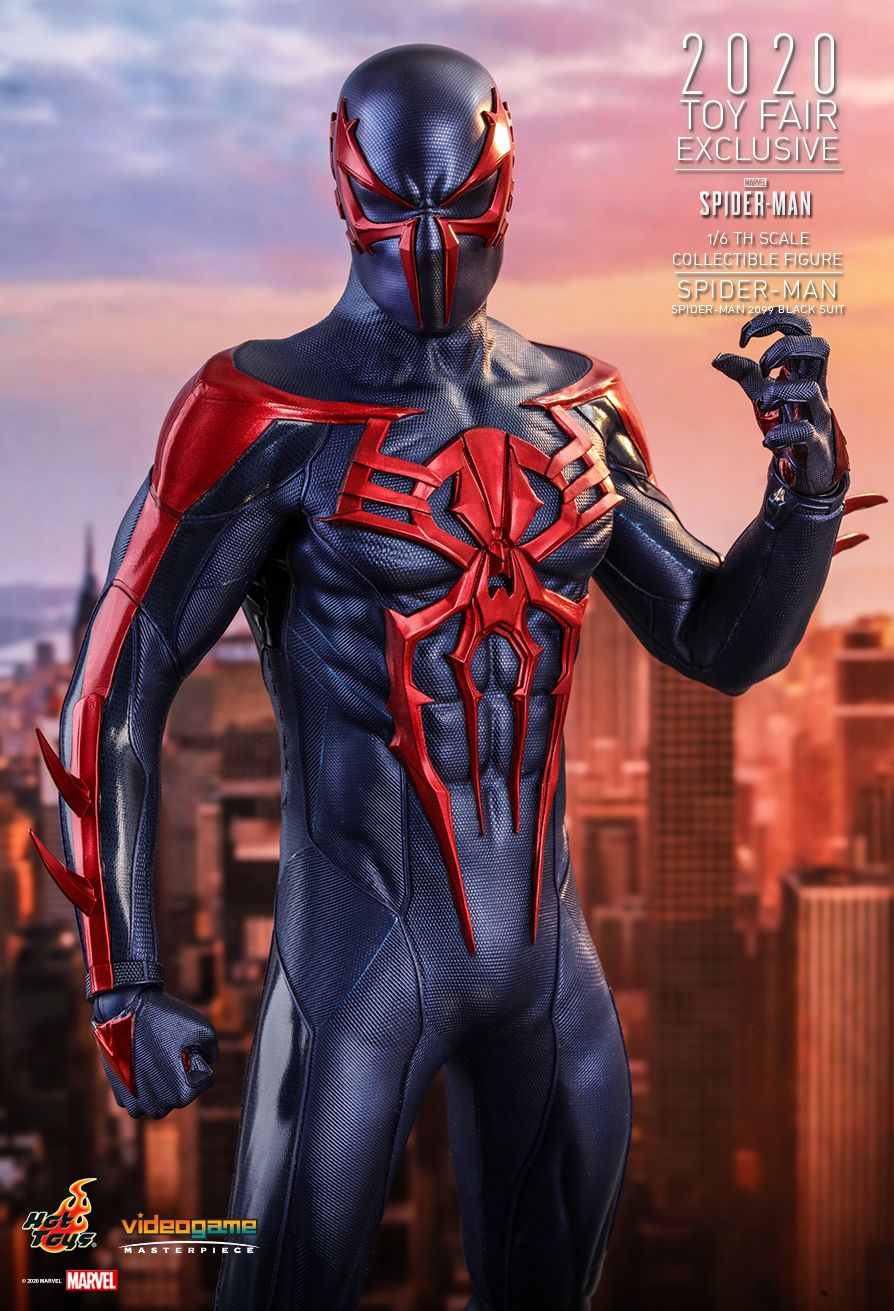 hot toys spider man 2020